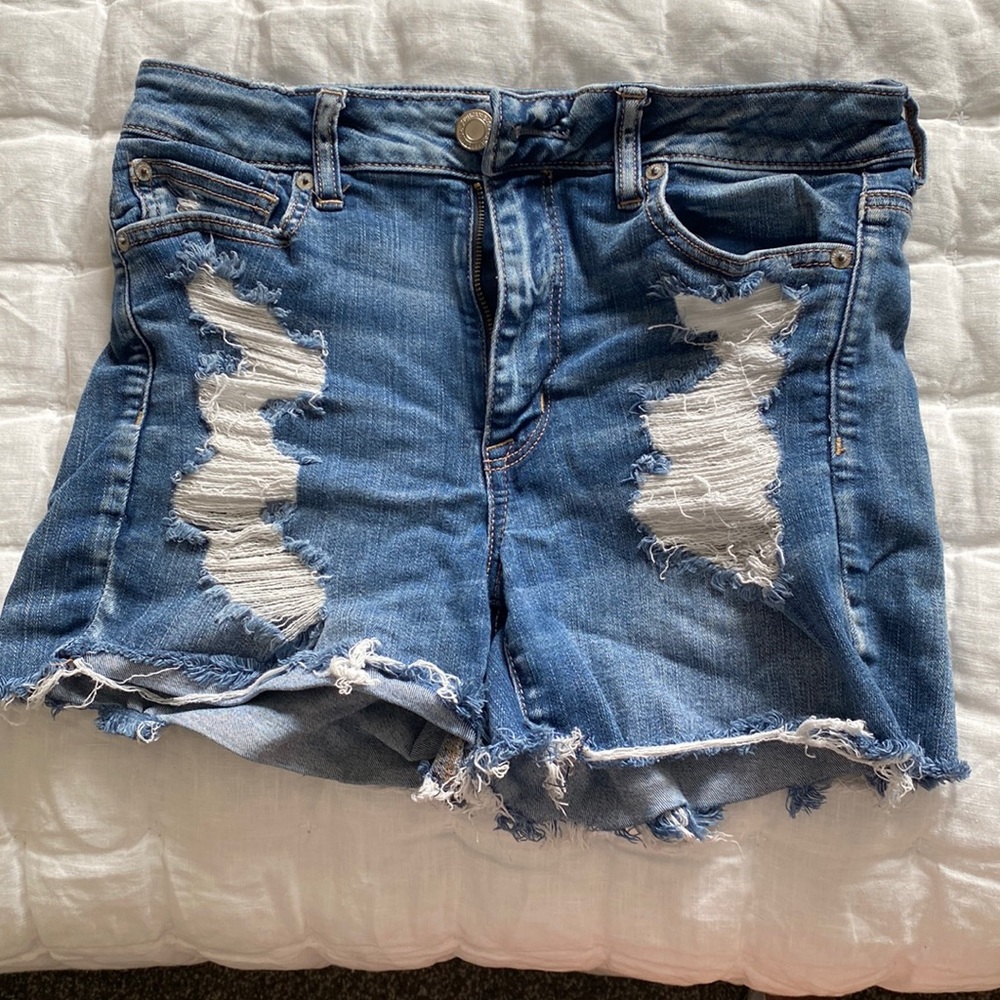American Eagle - high rise jean shorts - size 10